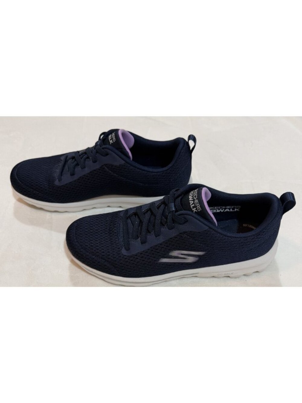 Skechers Air Cooled Goga Mat Shoes Navy Blue/Purple Go Walk  ~ Women’s Size 8 - Picture 2 of 11